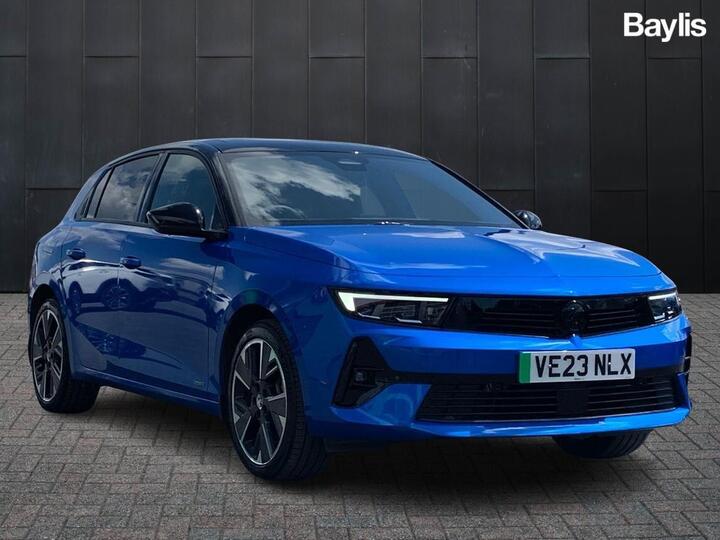 Vauxhall Astra 54kWh Ultimate Auto 5dr Vauxhall Astra 54kWh Ultimate Auto 5dr