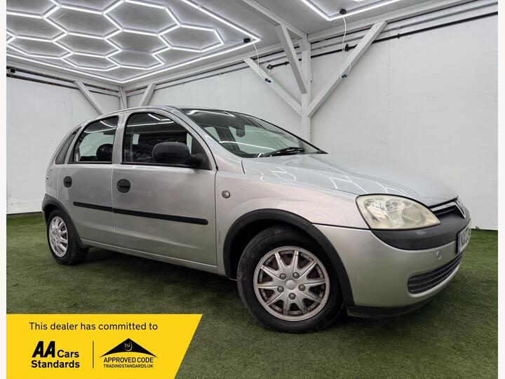 Vauxhall Corsa 1.2i 16v Club 5dr