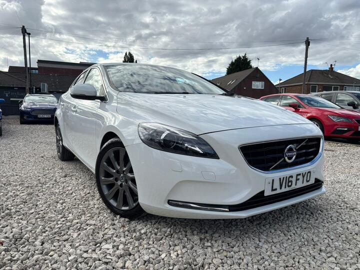 Volvo V40 2.0 T3 SE Lux Nav Euro 6 (s/s) 5dr