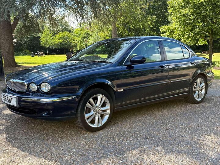 Jaguar X-TYPE 2.5 V6 Sovereign (AWD) 4dr
