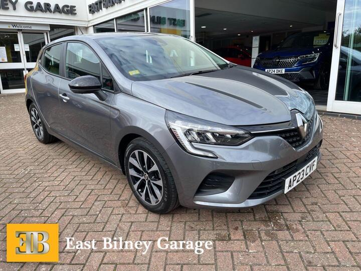 Renault CLIO 1.0 TCe Evolution Euro 6 (s/s) 5dr Renault CLIO 1.0 TCe Evolution Euro 6 (s/s) 5dr