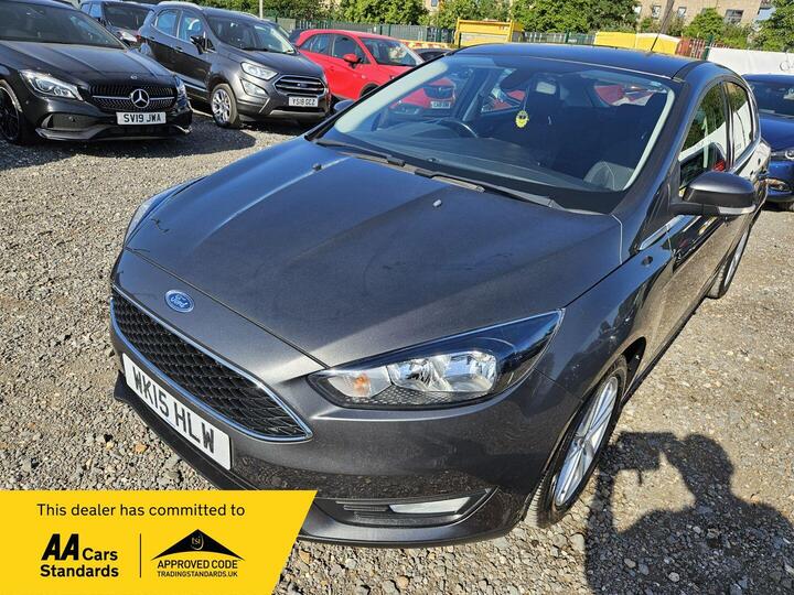 Ford Focus 1.6 Zetec Powershift Euro 6 5dr