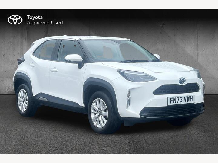 Toyota Yaris Cross 1.5 VVT-h Icon E-CVT Euro 6 (s/s) 5dr Toyota Yaris Cross 1.5 VVT-h Icon E-CVT Euro 6 (s/s) 5dr