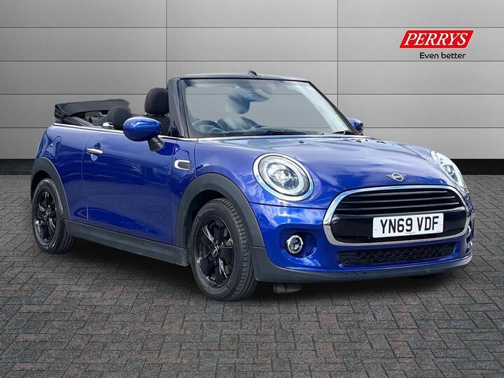 MINI Convertible 1.5 Cooper Classic Euro 6 (s/s) 2dr