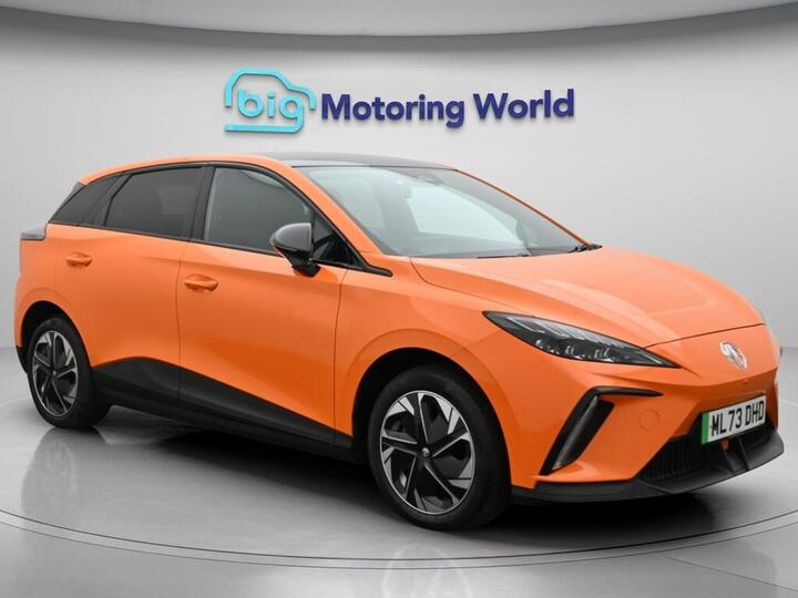 MG MG4 64kWh Trophy Long Range Auto 5dr
