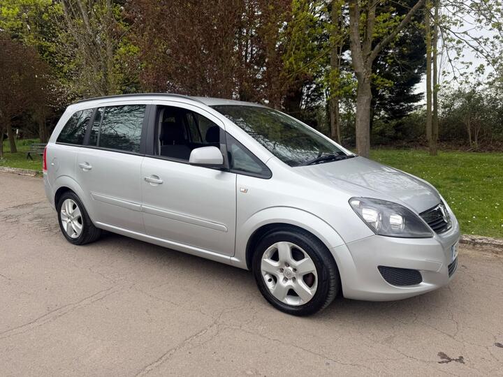 Vauxhall Zafira 1.8 16V Exclusiv Euro 5 5dr (SNav)