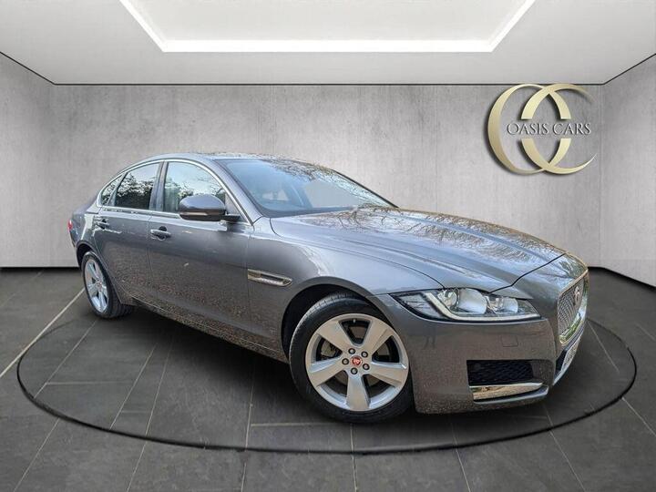 Jaguar XF 2.0d Portfolio Auto Euro 6 (s/s) 4dr