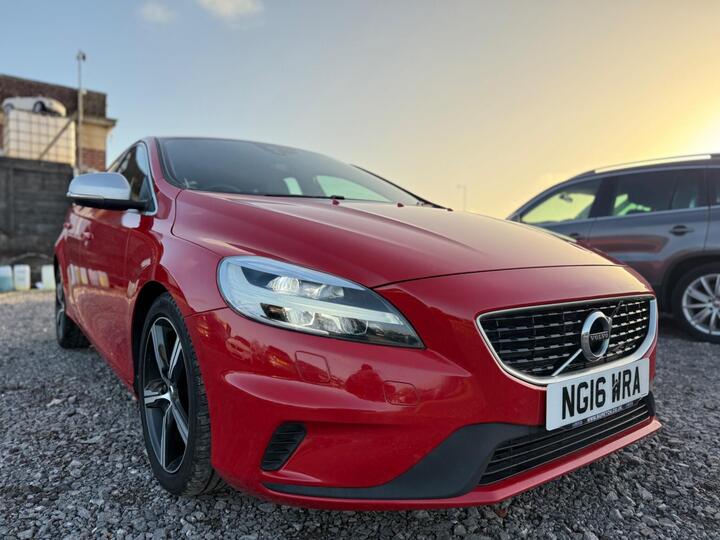 Volvo V40 1.5 T2 R-Design Auto Euro 6 (s/s) 5dr