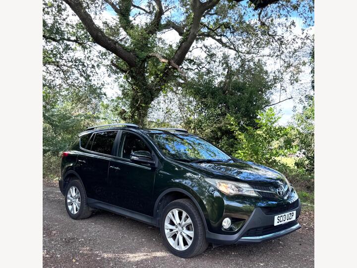 Toyota RAV4 2.2 D-CAT Invincible Auto 4WD Euro 5 5dr