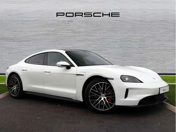 Porsche Taycan Performance Plus 105kWh 4S Auto 4WD 4dr (11kW Charger)