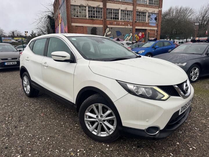 Nissan Qashqai 1.2 DIG-T Acenta XTRON 2WD Euro 6 (s/s) 5dr