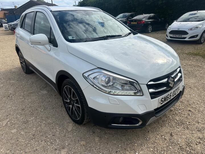Suzuki SX4 S-Cross 1.6 SZ-T CVT Euro 6 5dr Suzuki SX4 S-Cross 1.6 SZ-T CVT Euro 6 5dr