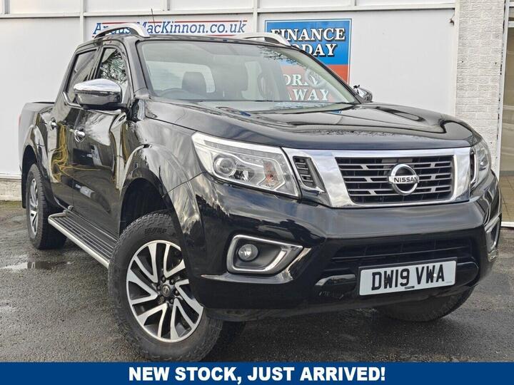 Nissan NAVARA 2.3 DCi Tekna 4WD Euro 6 (s/s) 4dr