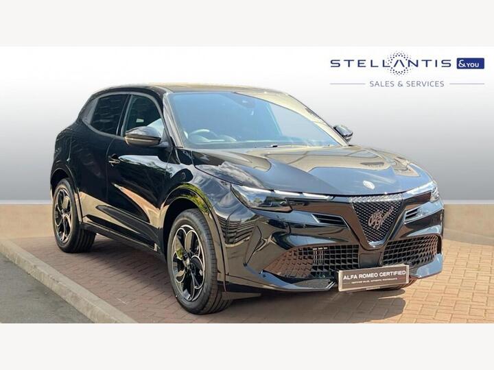 Alfa Romeo Junior 1.2 MHEV Ibrida E-DCT Euro 6 (s/s) 5dr Alfa Romeo Junior 1.2 MHEV Ibrida E-DCT Euro 6 (s/s) 5dr