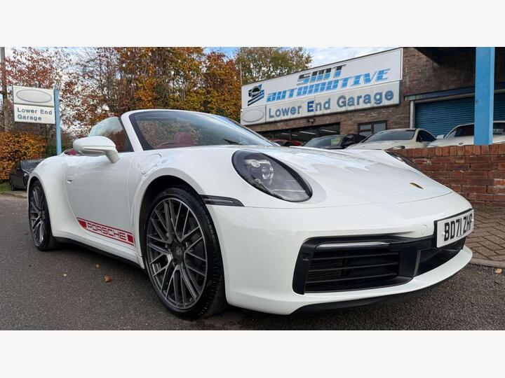 Porsche 911 3.0T 992 Carrera PDK Euro 6 (s/s) 2dr Porsche 911 3.0T 992 Carrera PDK Euro 6 (s/s) 2dr