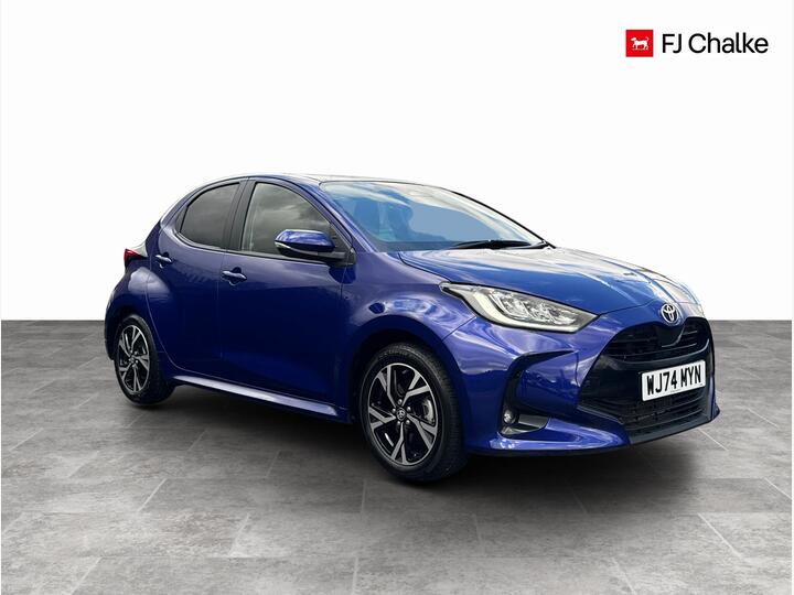 Toyota Yaris 1.5 VVT-h Design E-CVT Euro 6 (s/s) 5dr