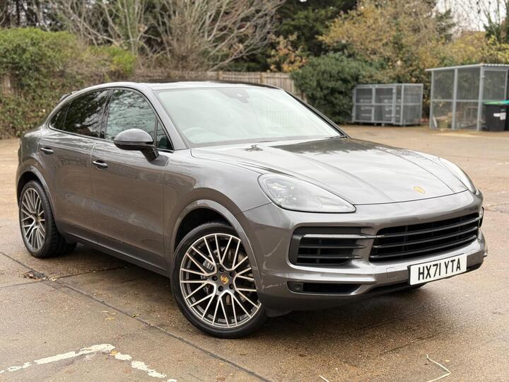 Porsche Cayenne 3.0 V6 E-Hybrid 17.9kWh TiptronicS 4WD Euro 6 (s/s) 5dr (3.6kW Charger)