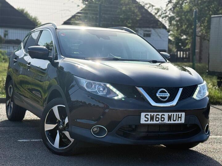 Nissan Qashqai 1.2 DIG-T N-Connecta 2WD Euro 6 (s/s) 5dr