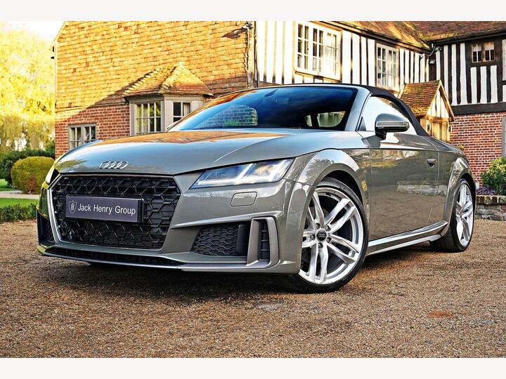 Audi TT 2.0 TFSI 40 S Line Roadster S Tronic Euro 6 (s/s) 2dr