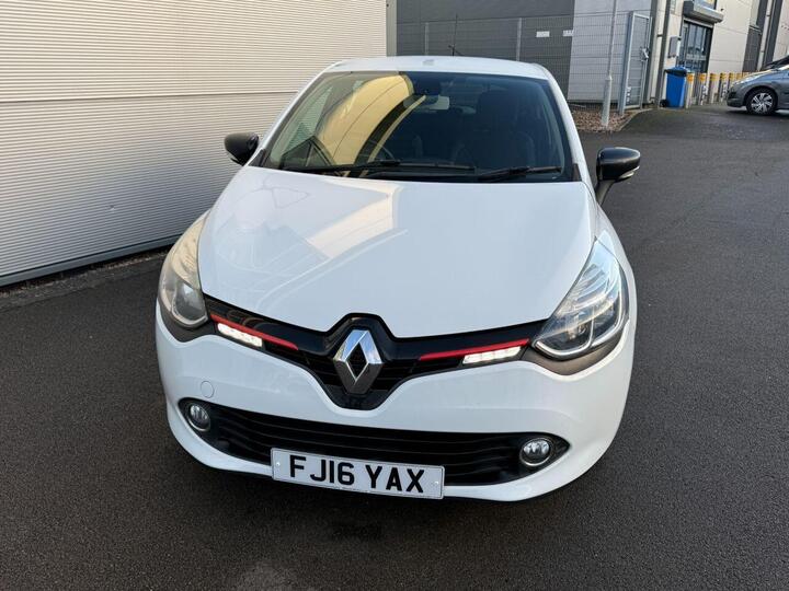 Renault CLIO 1.5 DCi Dynamique S Nav Euro 6 (s/s) 5dr