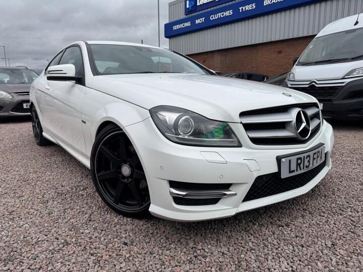 Mercedes-Benz C Class 2.1 C220 CDI BlueEfficiency AMG Sport G-Tronic+ Euro 5 (s/s) 2dr