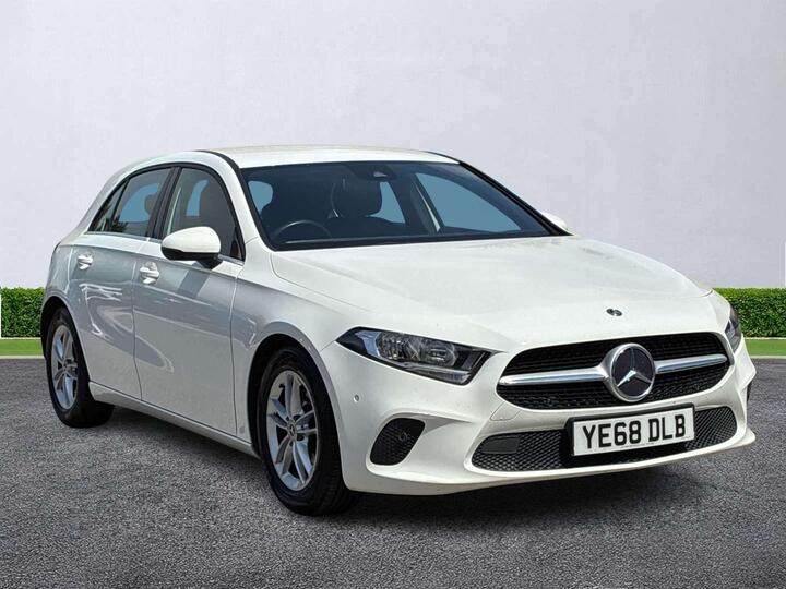 Mercedes-Benz A CLASS 1.3 A180 SE (Executive) Euro 6 (s/s) 5dr