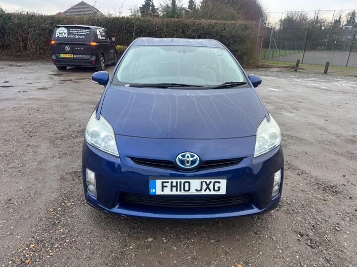 Toyota Prius 1.8 VVT-h T Spirit CVT Euro 5 (s/s) 5dr Toyota Prius 1.8 VVT-h T Spirit CVT Euro 5 (s/s) 5dr