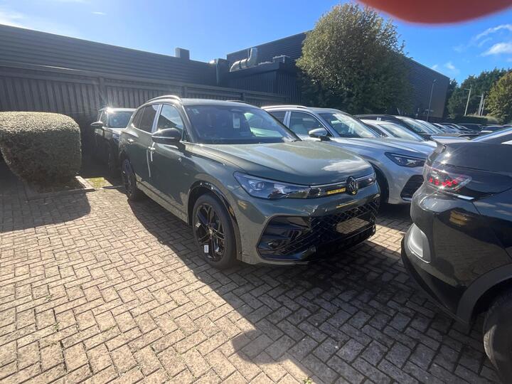 Volkswagen Tiguan 1.5 ETSI MHEV Black Edition DSG Euro 6 (s/s) 5dr