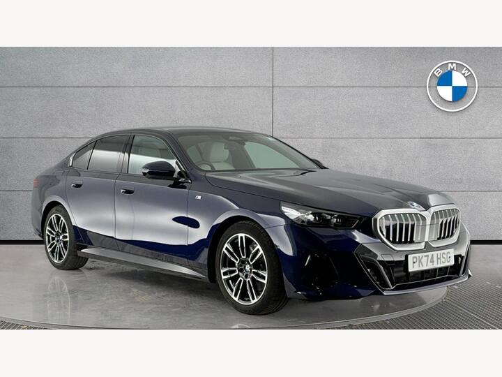 BMW 5 Series 2.0 520i MHT M Sport Steptronic Euro 6 (s/s) 4dr BMW 5 Series 2.0 520i MHT M Sport Steptronic Euro 6 (s/s) 4dr