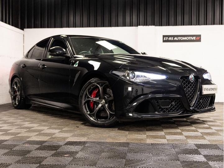 Alfa Romeo Giulia 2.9 V6 Bi-Turbo Quadrifoglio Auto Euro 6 (s/s) 4dr