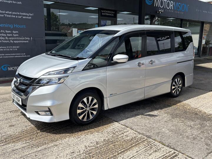 Nissan Serena 2.0 Hybrid Highway Star Nissan Serena 2.0 Hybrid Highway Star