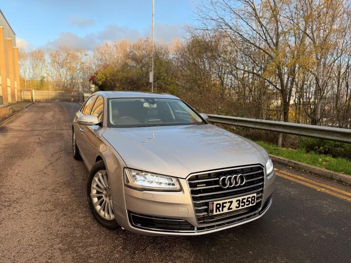Audi A8 3.0 TDI V6 SE Executive Tiptronic Quattro Euro 6 (s/s) 4dr LWB