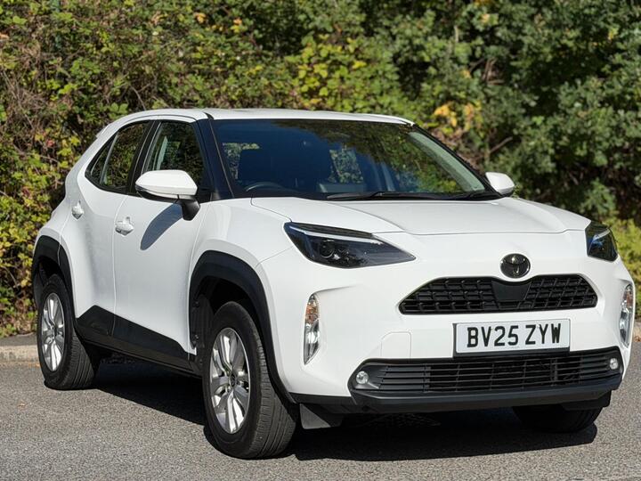 Toyota Yaris Cross 1.5 VVT-h Icon E-CVT Euro 6 (s/s) 5dr