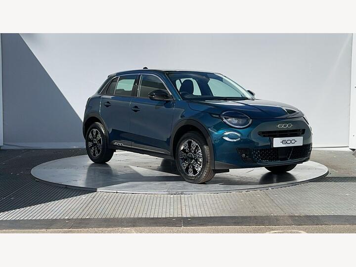 Fiat 600 1.2 MHEV E-DCT Euro 6 (s/s) 5dr