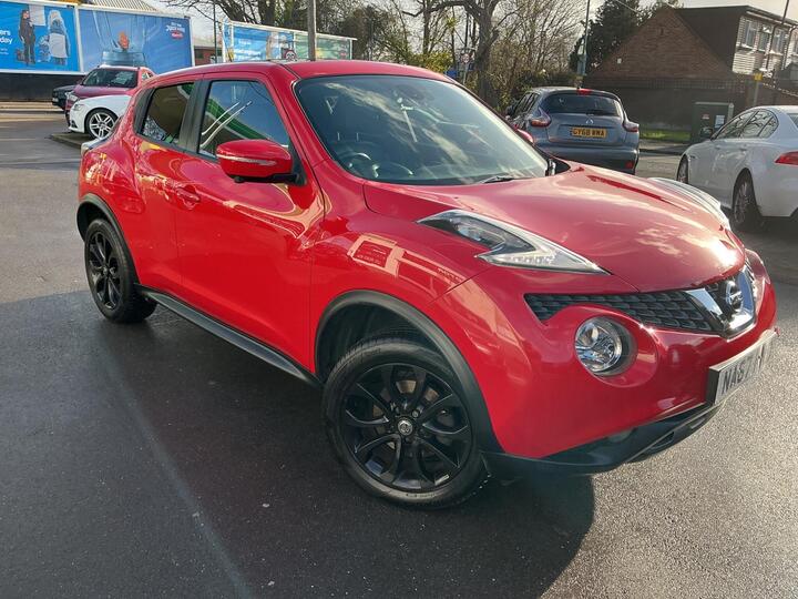 Nissan Juke 1.6 DIG-T Tekna Euro 6 (s/s) 5dr Nissan Juke 1.6 DIG-T Tekna Euro 6 (s/s) 5dr