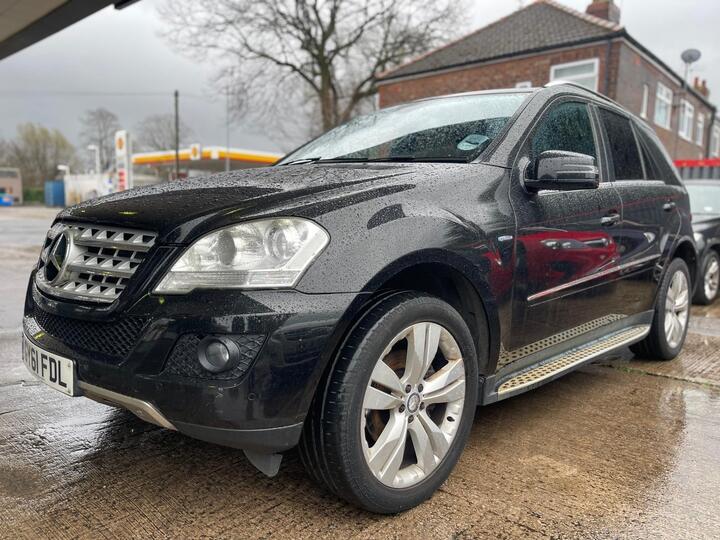 Mercedes-Benz M Class 3.0 ML350 CDI V6 BlueEfficiency Sport G-Tronic 4WD Euro 5 5dr