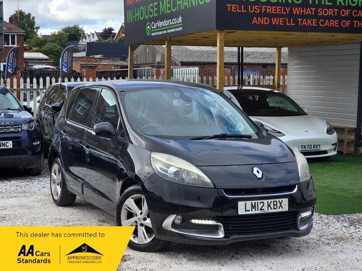 Renault Scenic 1.5 DCi Dynamique TomTom Euro 5 (s/s) 5dr