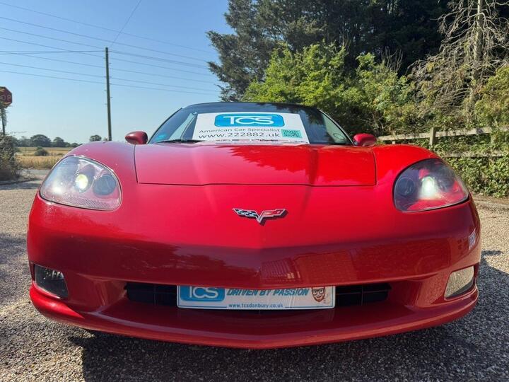 Chevrolet Corvette C6 6.0L V8 LS2 400hp/400lb Ft Auto LHD