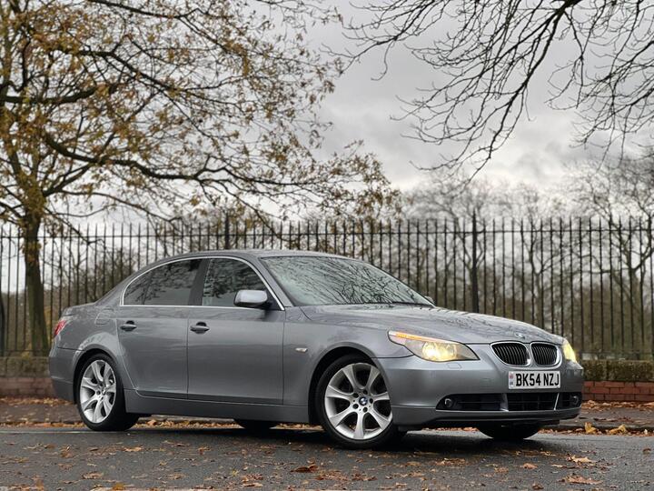 BMW 5 Series 4.4 545i V8 SE Auto Euro 3 4dr