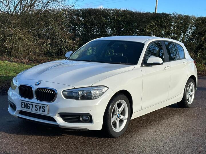BMW 1 Series 1.5 118i SE Euro 6 (s/s) 5dr
