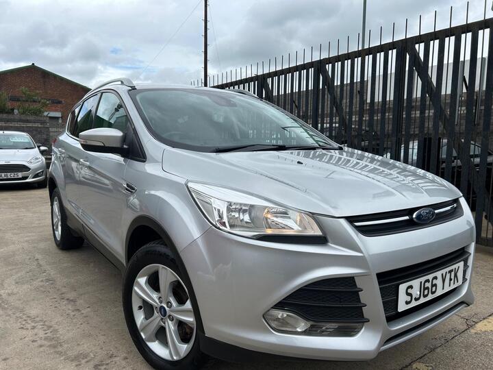 Ford Kuga 2.0 TDCi EcoBlue Zetec AWD Euro 6 (s/s) 5dr