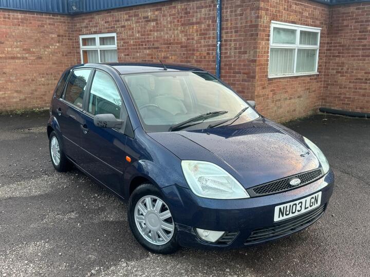Ford Fiesta 1.4 Ghia 5dr