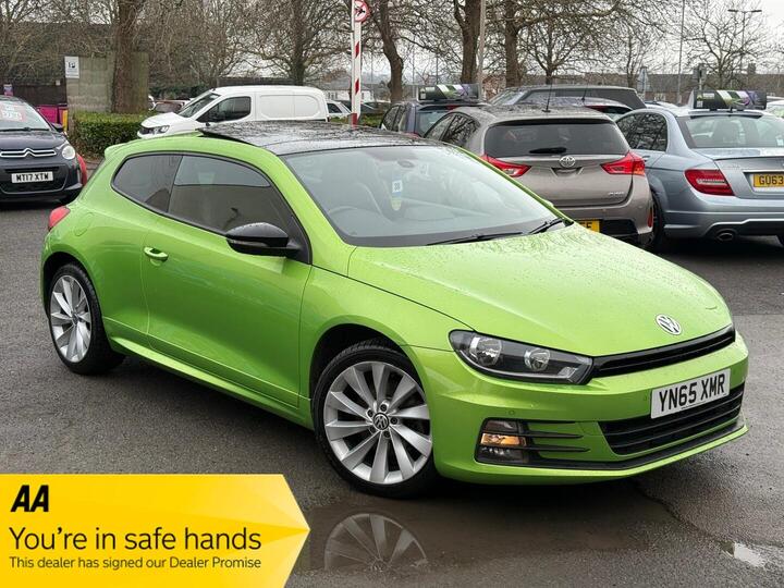 Volkswagen Scirocco 2.0 TDI BlueMotion Tech R-Line DSG Euro 6 (s/s) 3dr