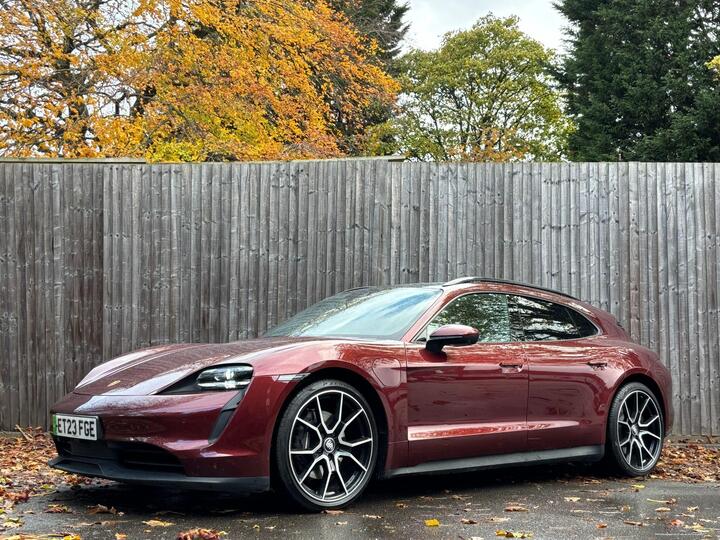 Porsche Taycan Performance Plus 93.4kWh Sport Turismo Auto RWD 5dr (11kW Charger)