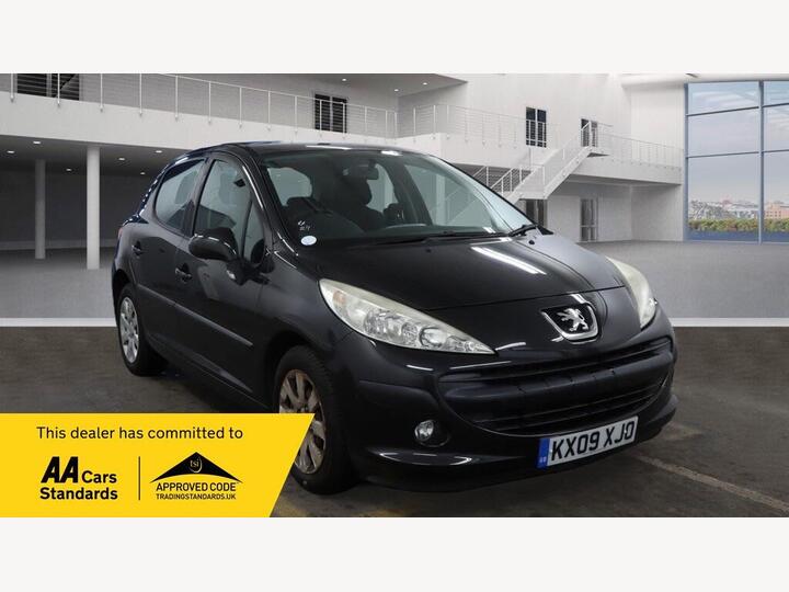 Peugeot 207 1.4 S Euro 5 5dr (A/C) Peugeot 207 1.4 S Euro 5 5dr (A/C)