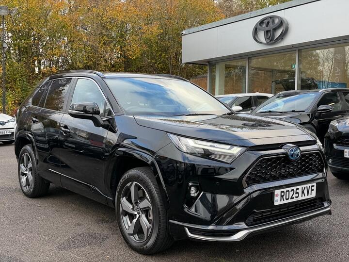 Toyota RAV4 2.5 VVT 18.1kWh Design CVT 4WD Euro 6 (s/s) 5dr Toyota RAV4 2.5 VVT 18.1kWh Design CVT 4WD Euro 6 (s/s) 5dr