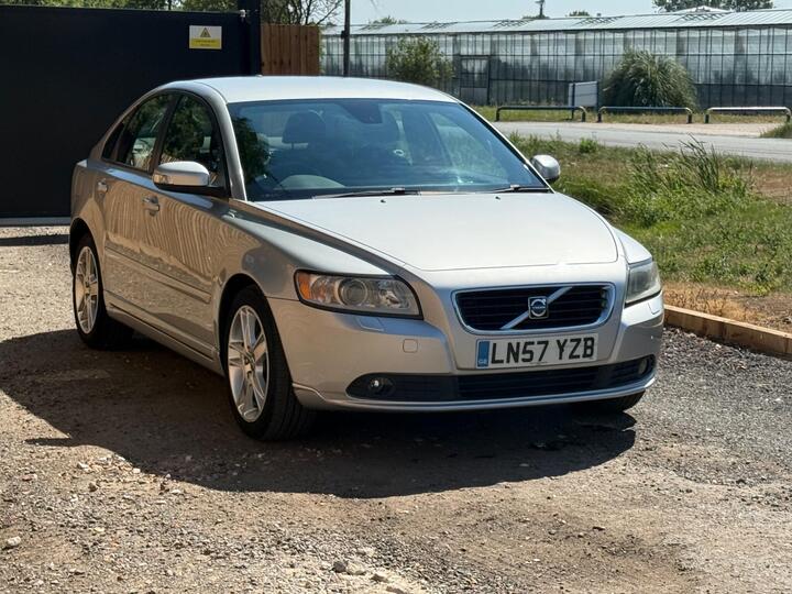 Volvo S40 1.8 SE Euro 4 4dr