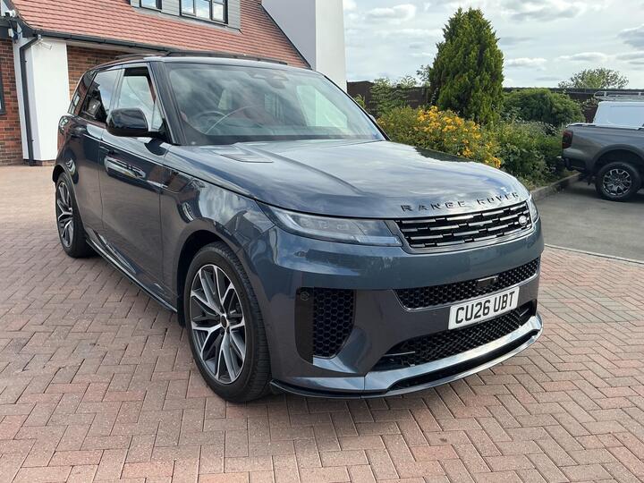Land Rover Range Rover Sport 4.4 P635 V8 MHEV SV Auto 4WD Euro 6 (s/s) 5dr