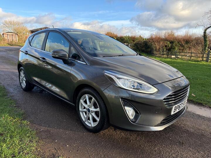 Ford Fiesta 1.0T EcoBoost Zetec Euro 6 (s/s) 5dr