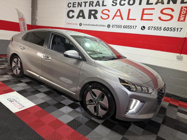 Hyundai IONIQ 1.6 H-GDi Premium SE DCT Euro 6 (s/s) 5dr Hyundai IONIQ 1.6 H-GDi Premium SE DCT Euro 6 (s/s) 5dr